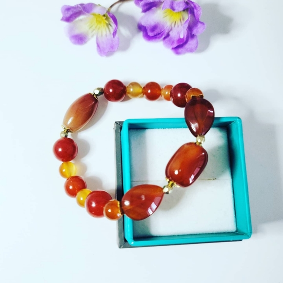 Gorgeous Carnelian handcrafted bracelet - Picture 3 of 3